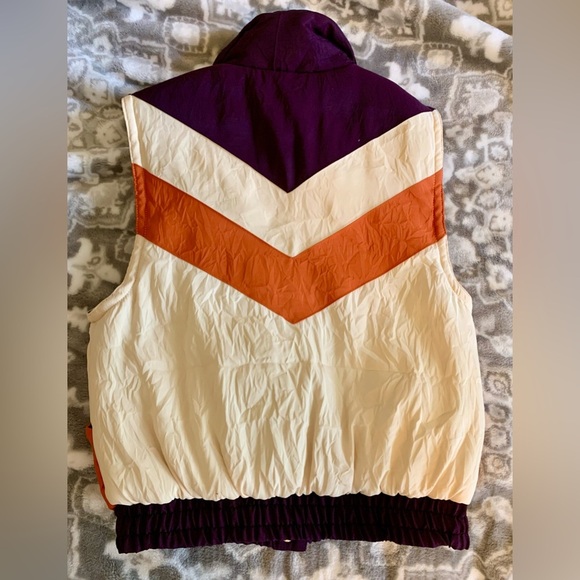 ANNA SUI CAPSULE TARGET PUFFER VEST MED COLOR BLOCK ORANGE CREAM PURPLE - Picture 2 of 4